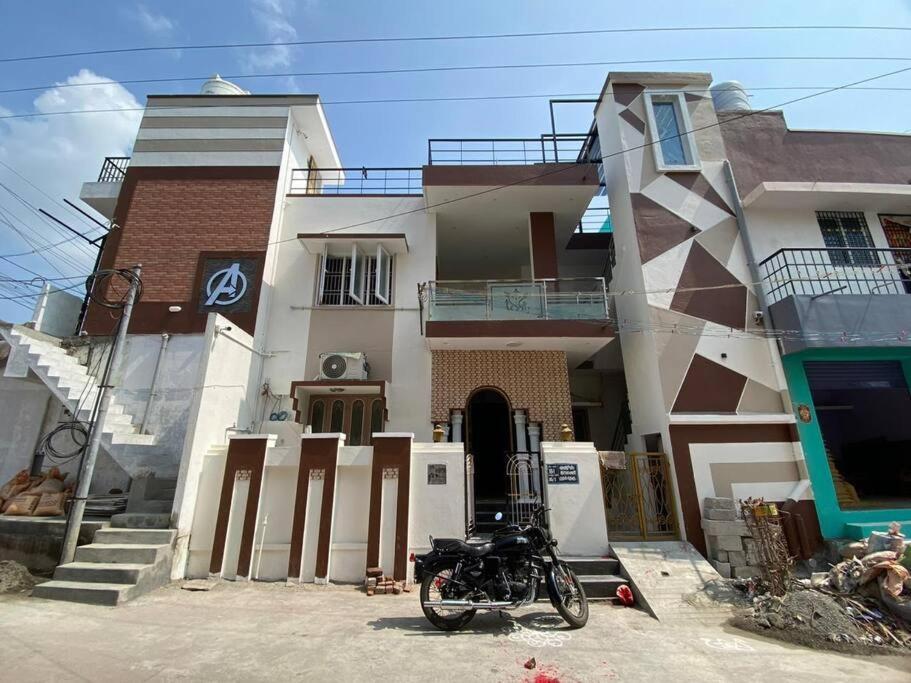 Kr Homestay Tiruvannāmalai Exteriör bild